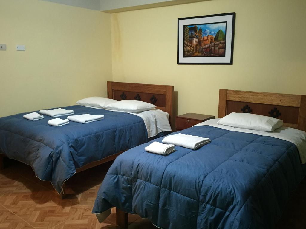 Rumi Sonqo Hostel Ollantaytambo Exteriör bild