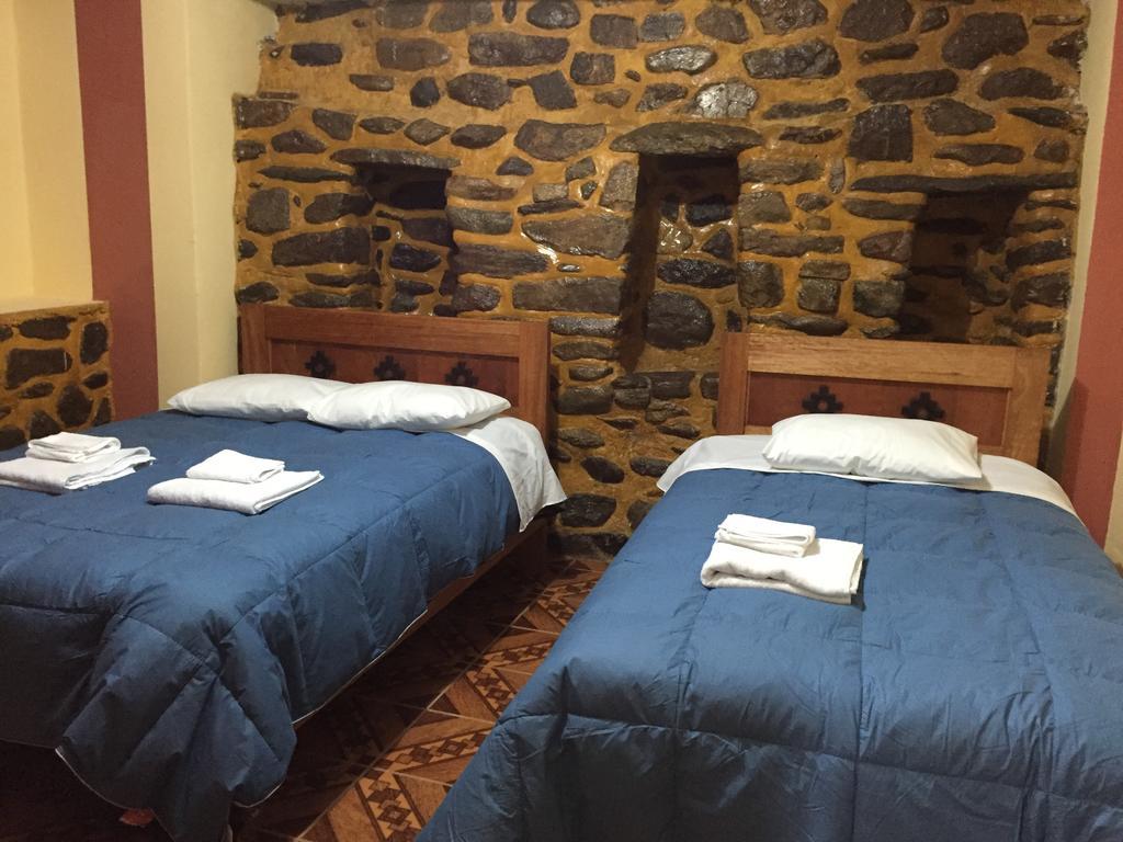 Rumi Sonqo Hostel Ollantaytambo Exteriör bild